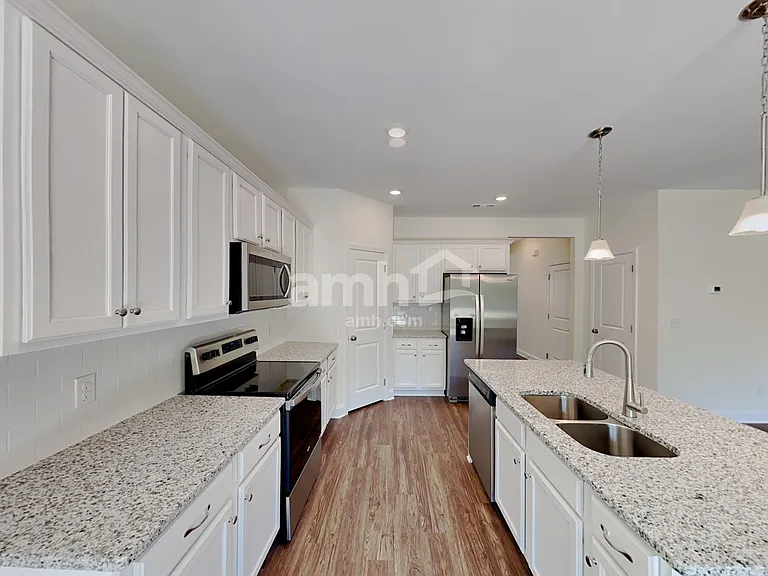 4805 Chutney Dr — Photo 4