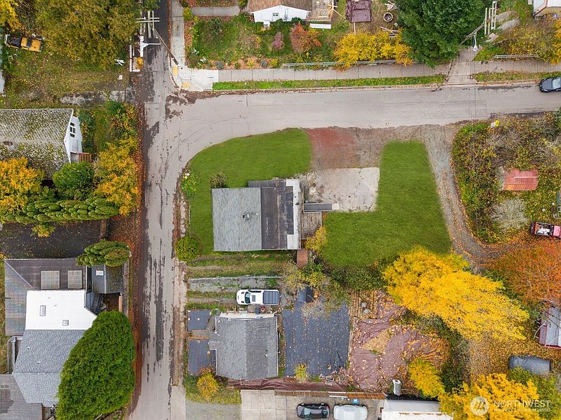 3rd image of 9020 7th Avenue S