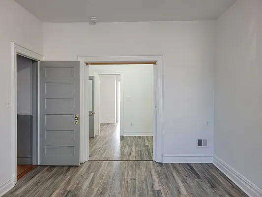 Rented by MCR Realty | media 23