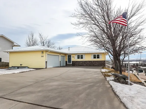 300 Skyline Dr NE, Great Falls, MT 59404