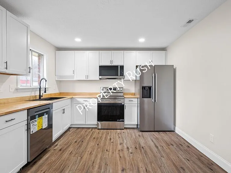 3336 Gundy Dr #B — Photo 7