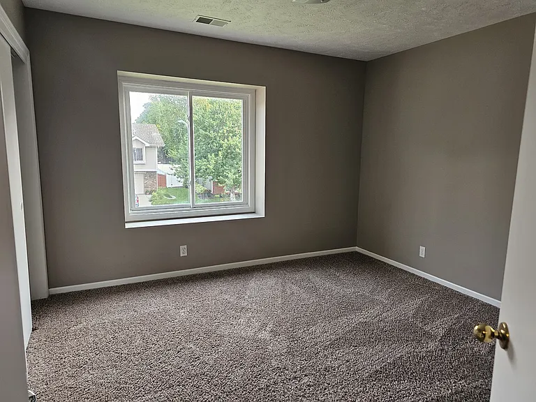 15057 Emmet St — Photo 29