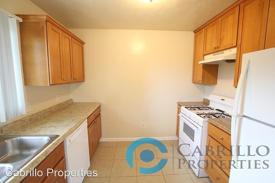 1st image of 517 Pitta St
