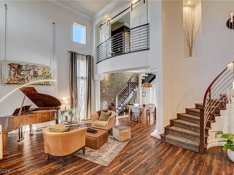 1409 Palantine Hill Dr — Photo 3