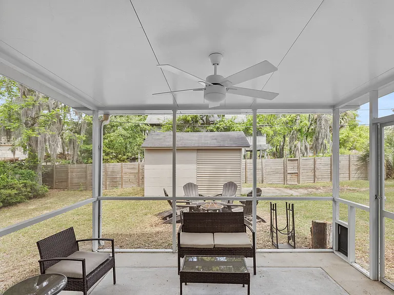 1650 E Duffy St — Photo 31