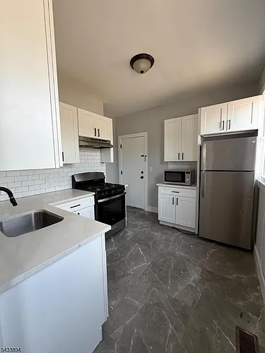 79 Central Ave #1 Photo 1