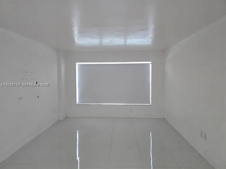 11111 Biscayne Blvd #17D — Photo 3