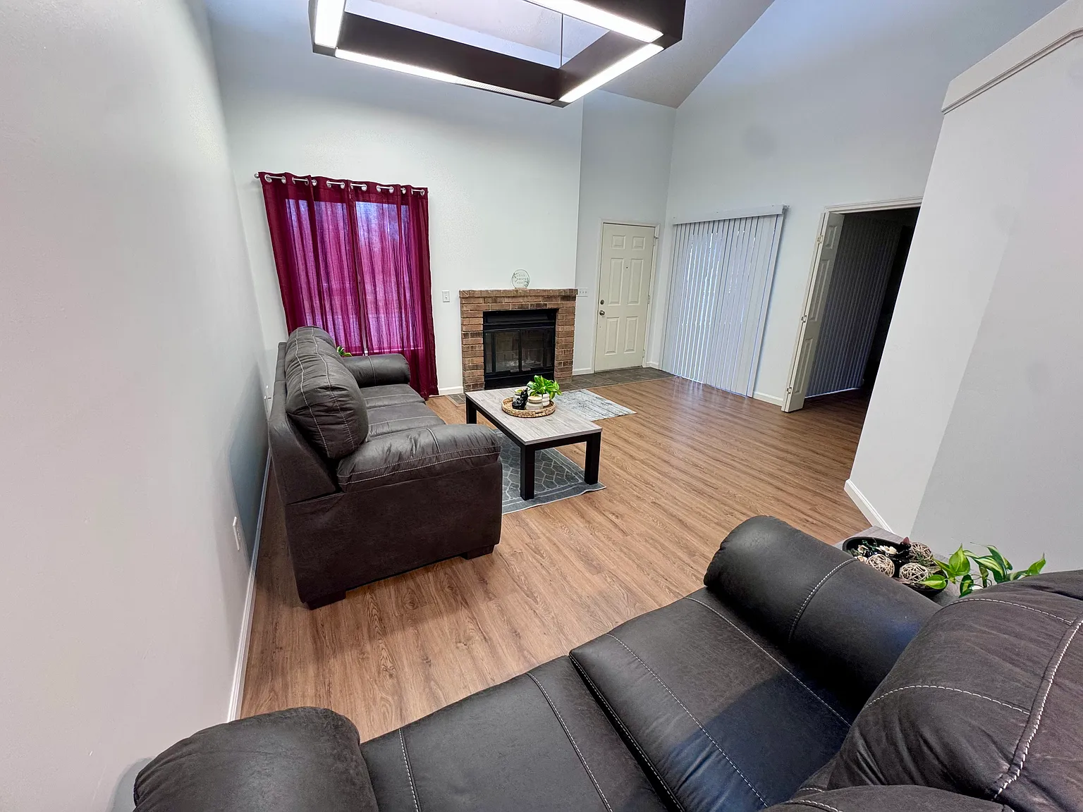 3440 S Delaware Ave — Photo 4