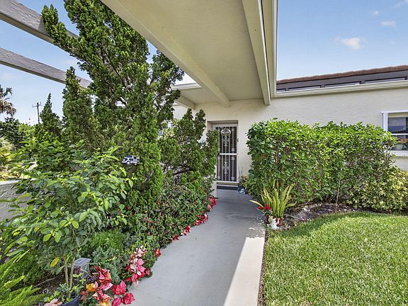 3rd image of 2651 Boundbrook Boulevard #110
