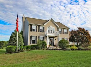 17 Timmons Hill Dr, Millstone Township, NJ 08535
