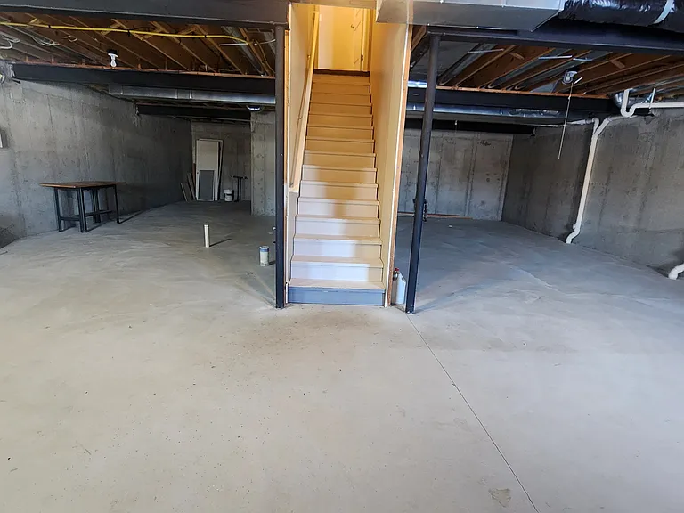 6146 Lone Oak Cir #B1 — Photo 30