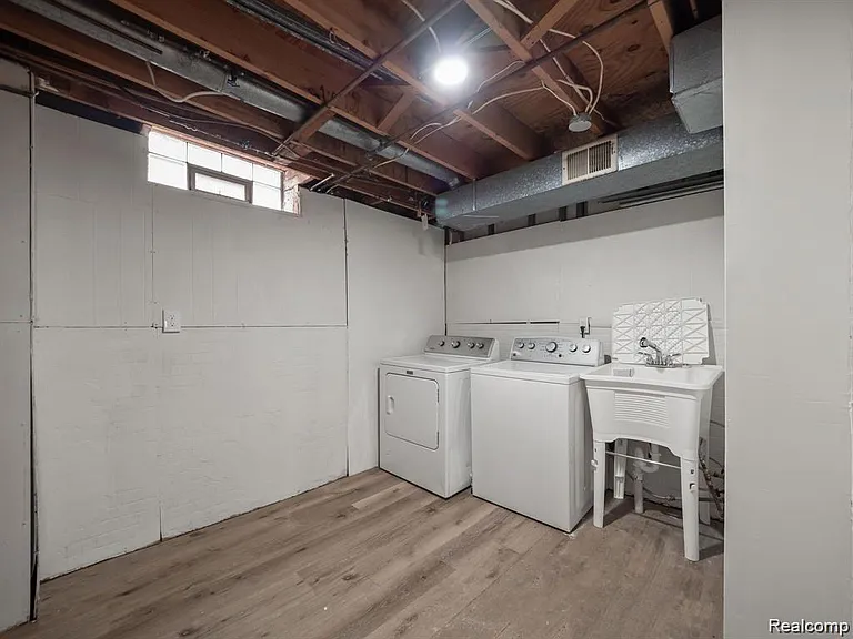 4288 Lin Dr — Photo 27