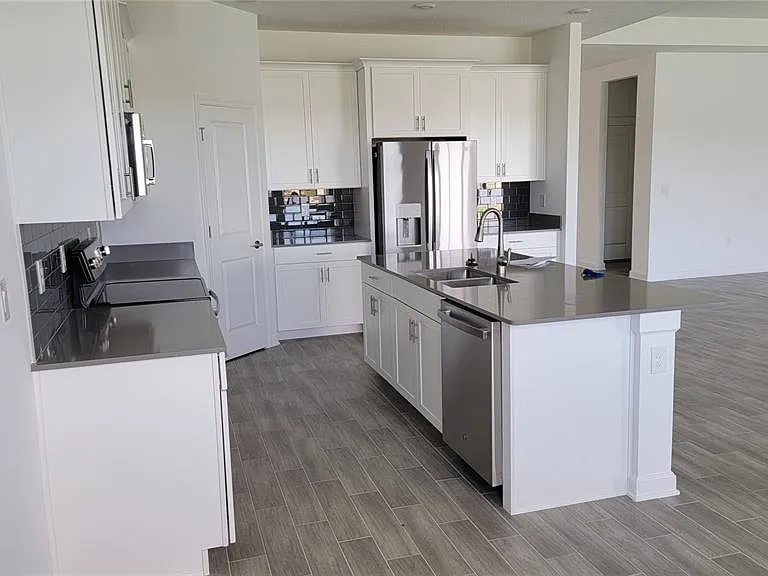 3064 Ella Way St — Photo 19