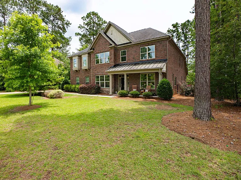 145 Nautical Dr — Photo 2