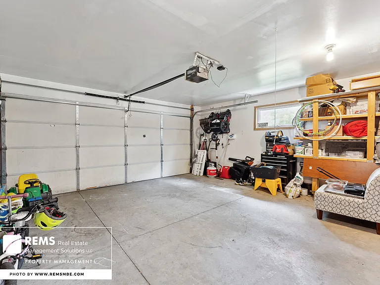 815 Island Ct #1 — Photo 38
