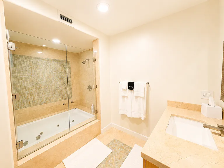 2242 Circle Dr — Photo 22