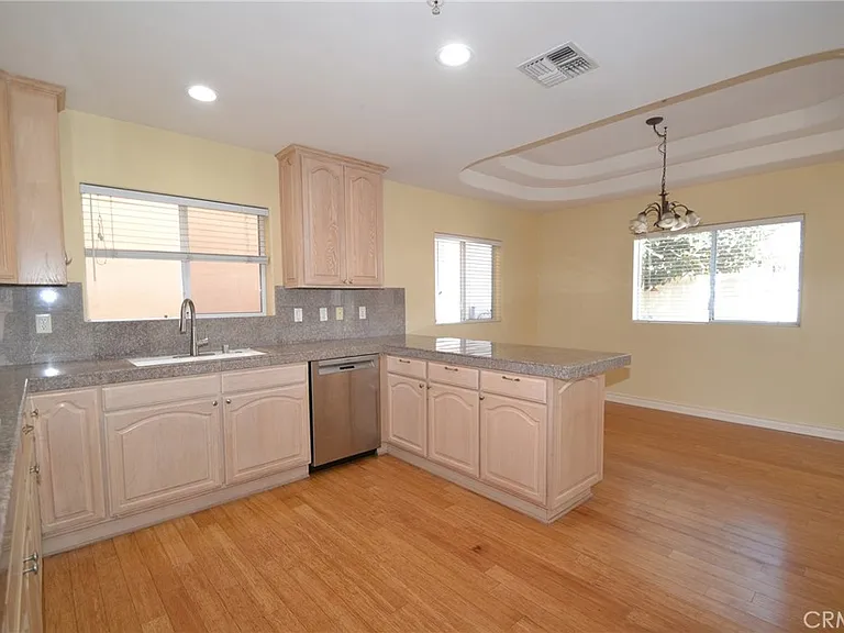 2203 Harriman Ln #B — Photo 5