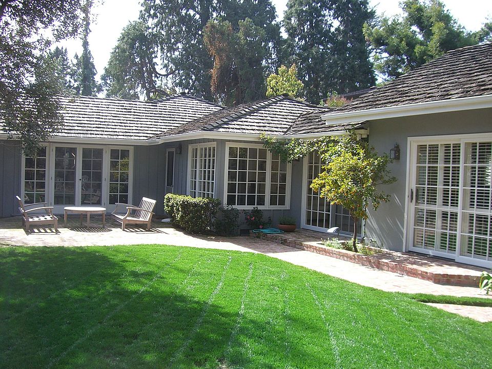 2nd image of 70 Princeton Rd