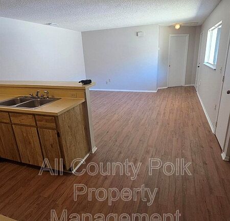 3rd image of 2116 Brandy Pl