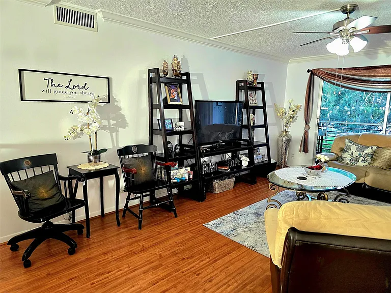2002 Granada Dr #K3 — Photo 7