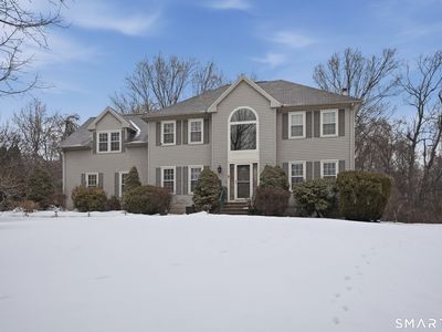 34 Nathan Hale Court, Cheshire, CT, 06410