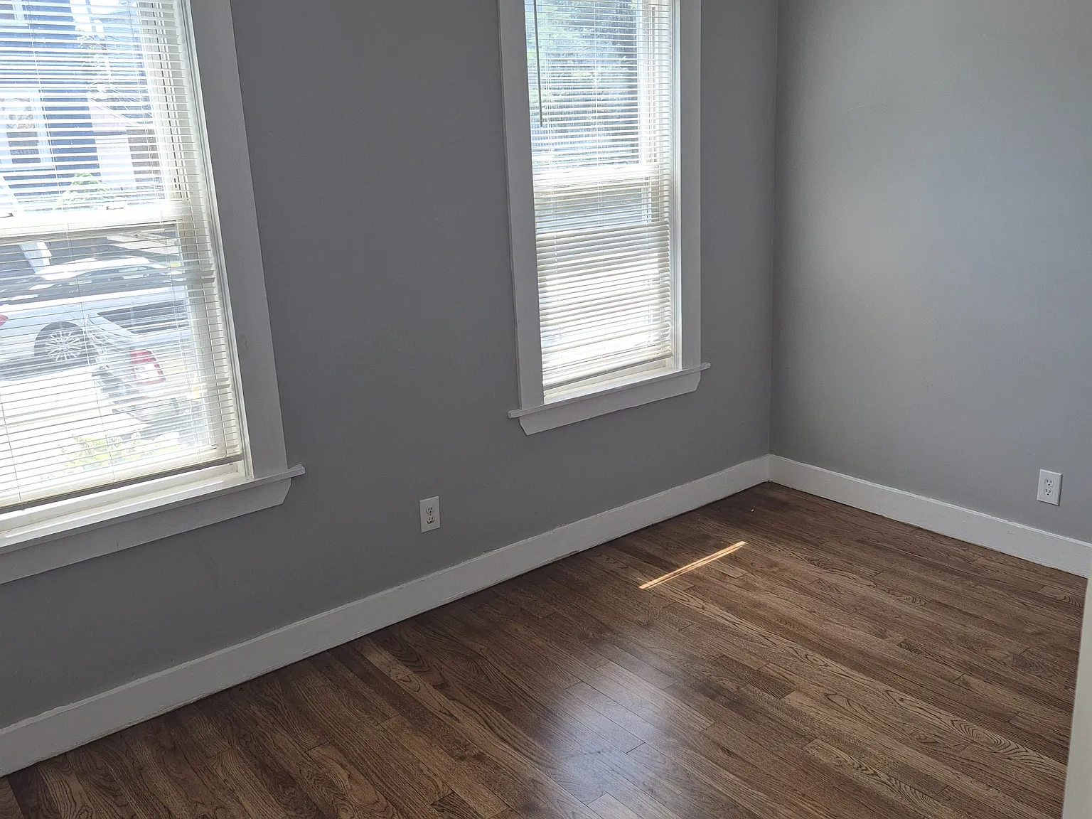 3 bed, $3,000 — Photo 3