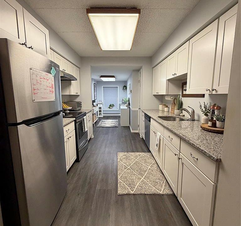 1st image of 446 Passaic St APT 2A