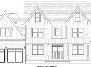 714 Valley Rd, Fairfield, CT 06825