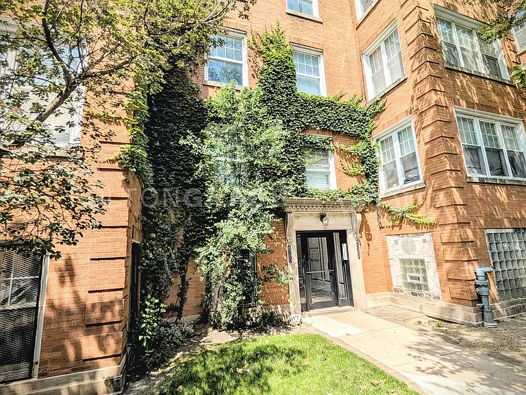6300 N Oakley Ave #3 — Photo 13