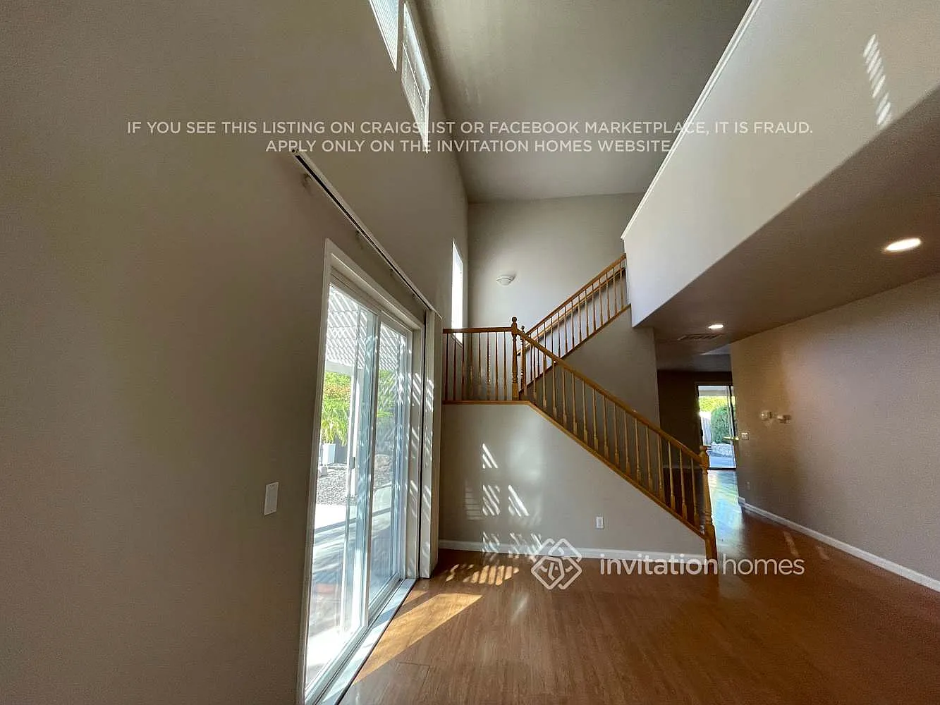 278 Woodcrest Dr Vacaville, CA 95688 — Photo 2