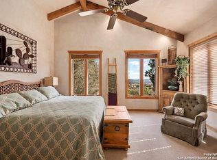 260 Chinaberry Lane, Fredericksburg, TX 78624
