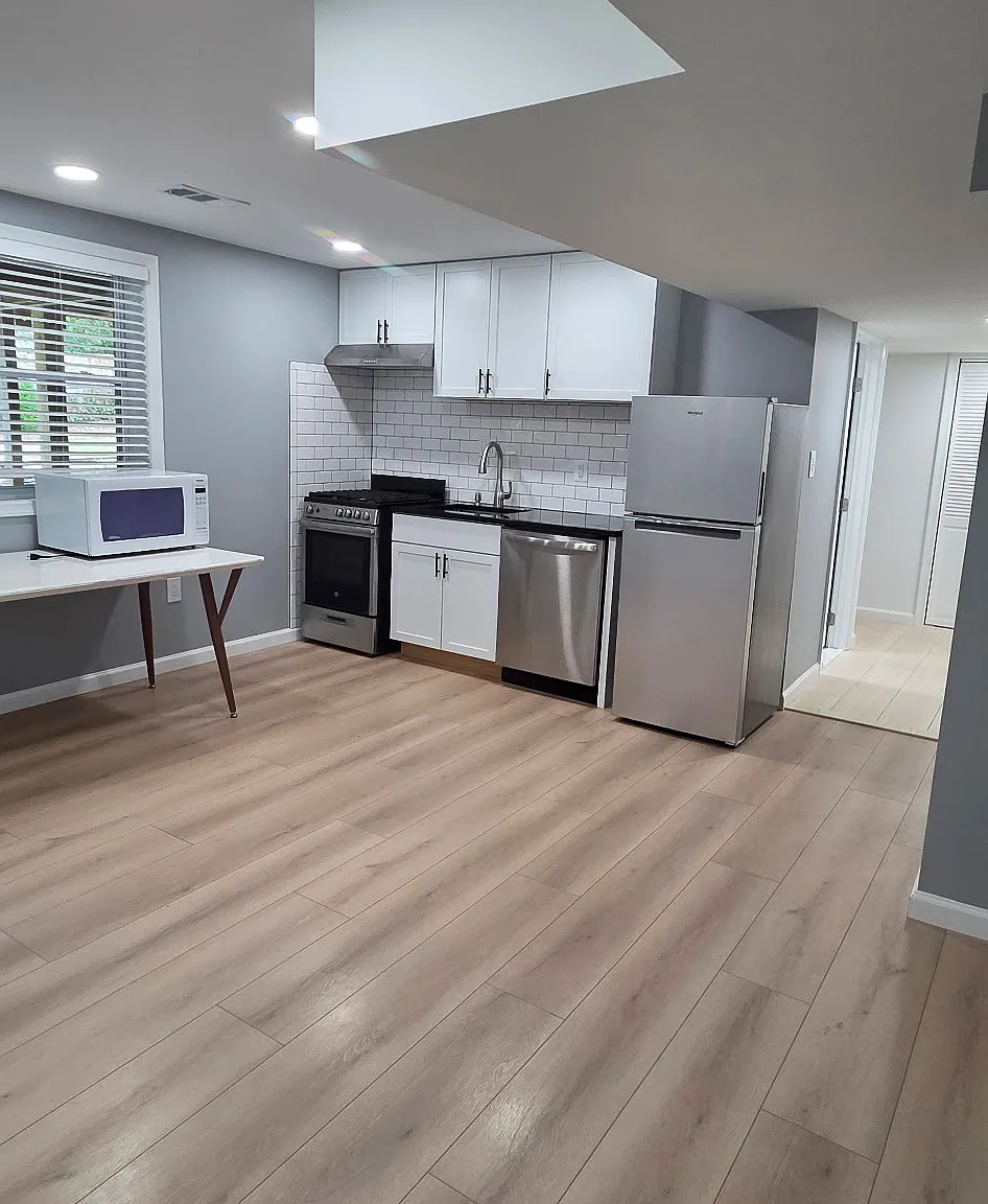 2 bed, 1200 sqft, $1,600 — Photo 1