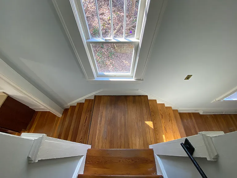 1912 Elizabeth Ave — Photo 15