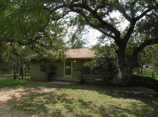 624 Fir Ln, Cottonwood Shores, TX 78657