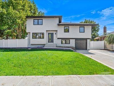 402 N Queens Avenue, Massapequa, NY, 11758