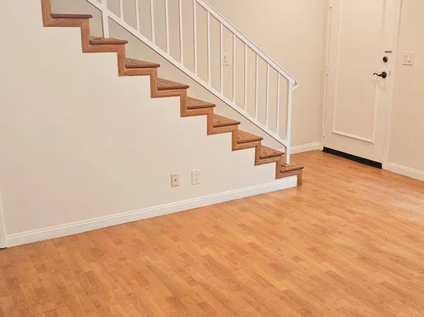 1043 Thompson Ave APT 8, Glendale, CA 91201