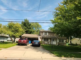 1515 Sanford St, Vermilion, OH 44089