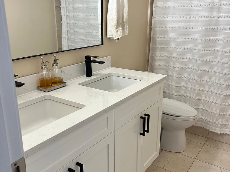 1319 N Bosworth Ave #3 — Photo 6