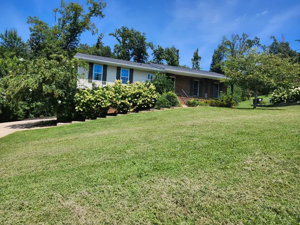 2924 Old Britain Cir, Chattanooga, TN 37421