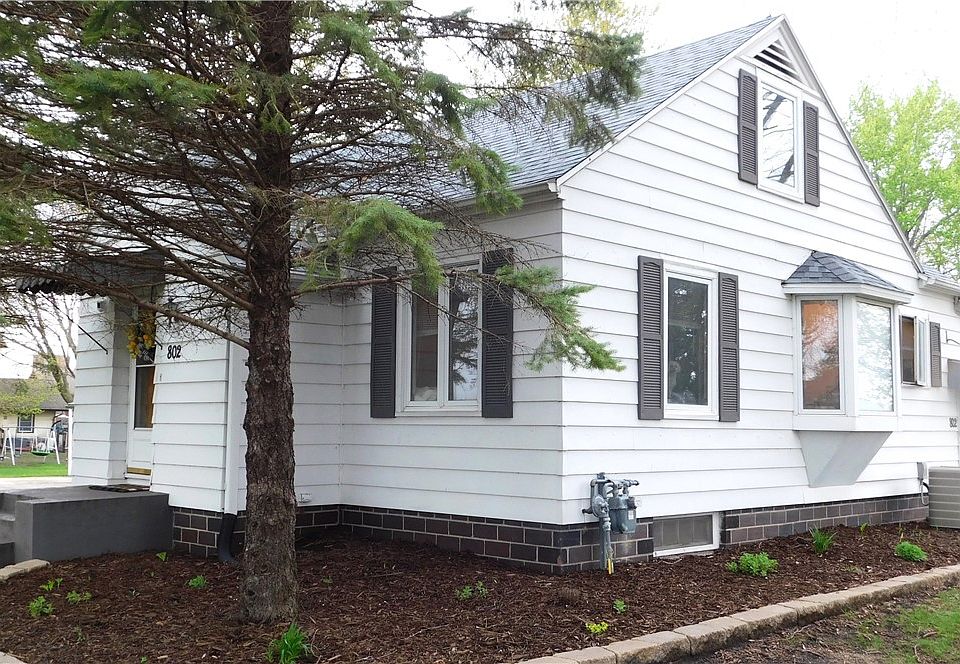 802 3rd St, Boxholm, IA 50040 Zillow