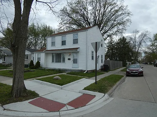 24307 Lexington Ave Photo 1