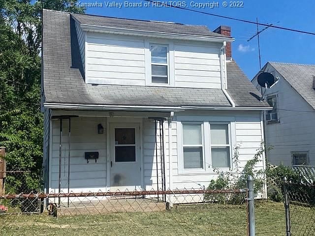 1st image of 20 Hillcrest Dr