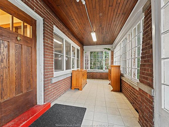 5th image of 497 Rankin Ave