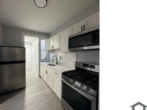 2907 Presbury St, Baltimore, MD 21216