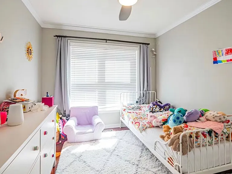 1410 Steuart St — Photo 101