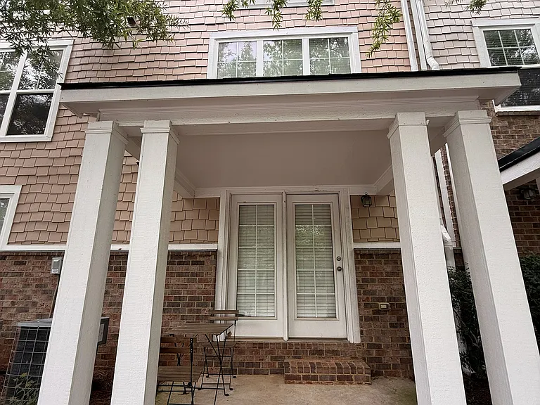 1035 Barnett Shoals Rd #513 — Photo 6