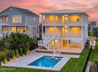 2512 W Pelican Dr, Oak Island, NC 28465