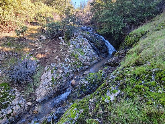 3rd image of 000 Backbone Ridge