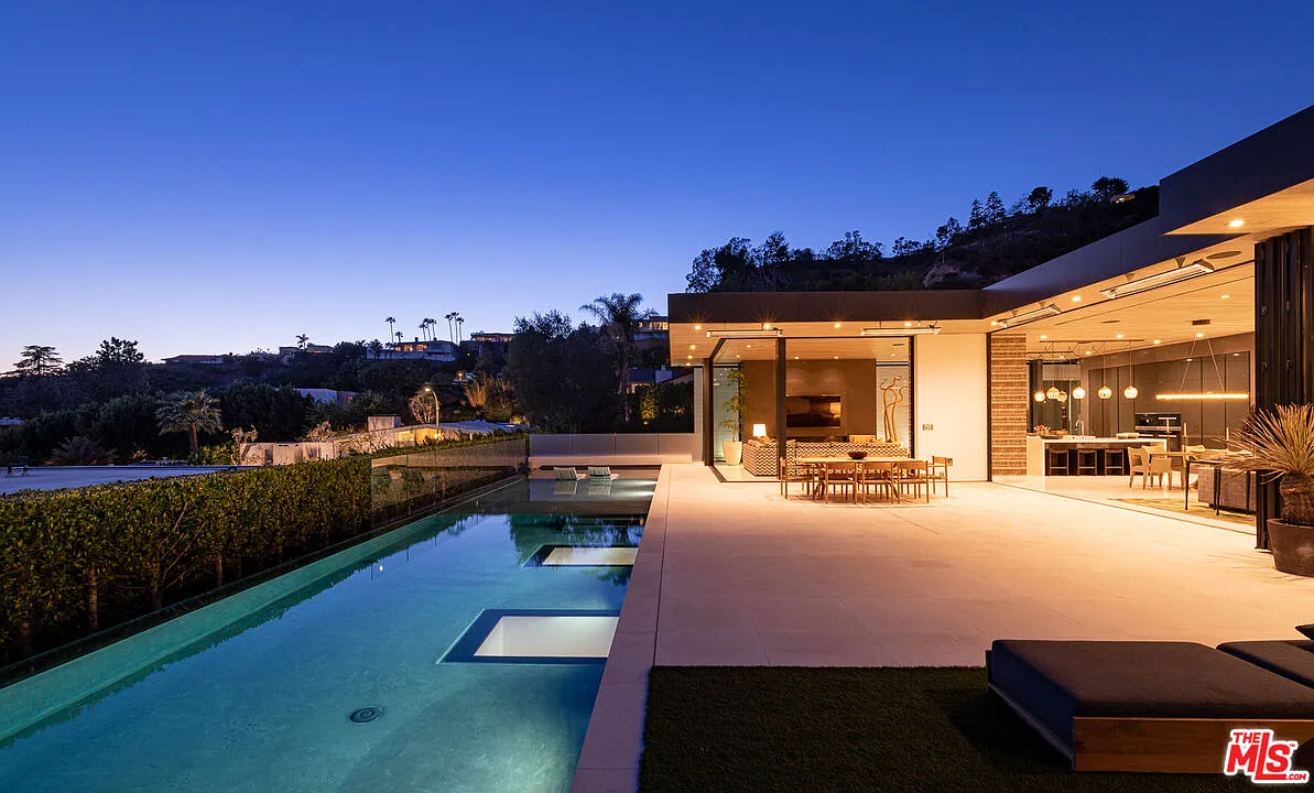 4 bed, 7.0 bath, $75,000 — Photo 1