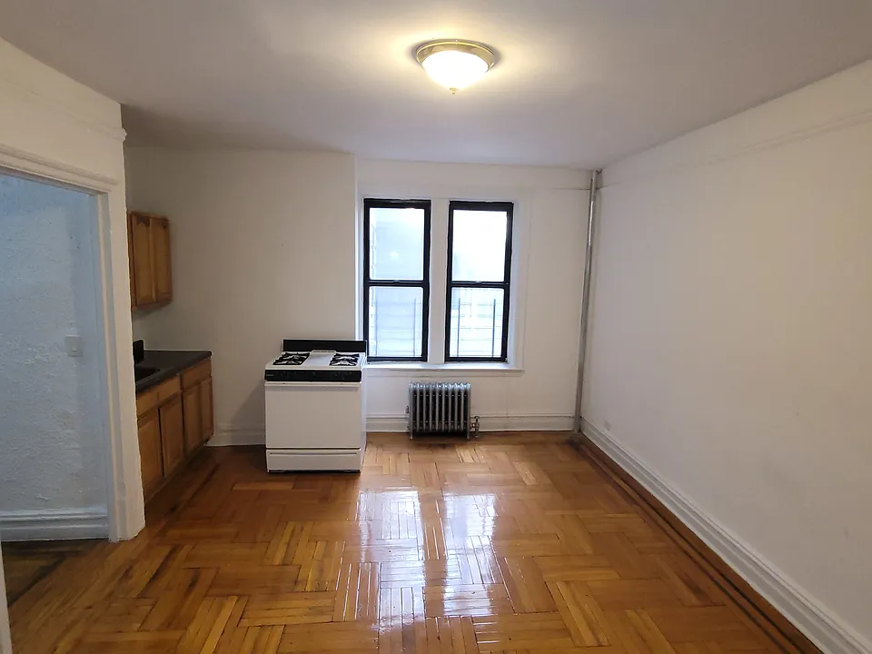 2825 Grand Concourse #A1